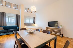 EA ApartHotel Melantrich