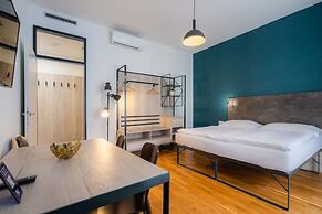 EA ApartHotel Melantrich