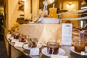 TONICELLO Hotel Resort & SPA