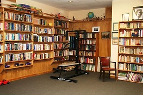 Coppertoppe Inn and Retreat Center