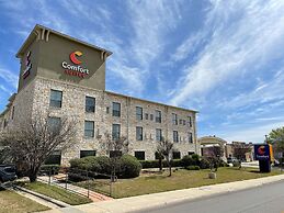 Comfort Suites Near Seaworld
