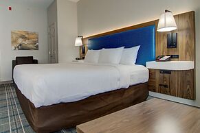 Comfort Suites Airport