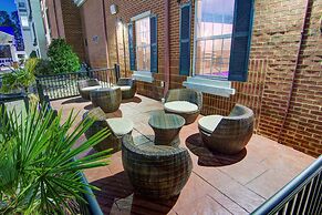 Comfort Suites Airport