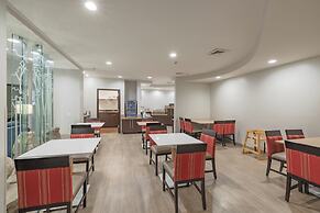 Comfort Suites Perrysburg - Toledo South