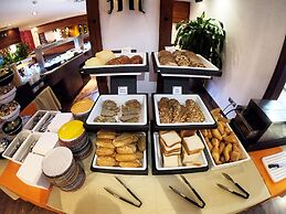 Hotel Apartamentos Bajondillo