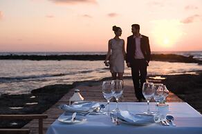 Constantinou Bros Asimina Suites Hotel