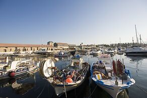 Constantinou Bros Asimina Suites Hotel