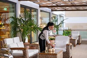 Constantinou Bros Asimina Suites Hotel