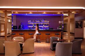 Constantinou Bros Asimina Suites Hotel