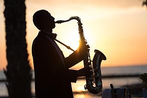 Constantinou Bros Asimina Suites Hotel