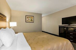 Quality Inn Fallbrook I-15