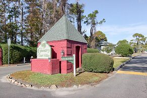 Country Club Villas