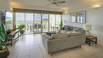 Waters Edge Apartment