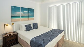 Waters Edge Apartment