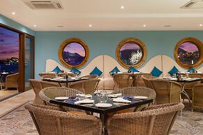 Villa del Arco Beach Resort & Spa Cabo San Lucas