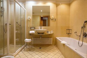 Crowne Plaza Padova by IHG