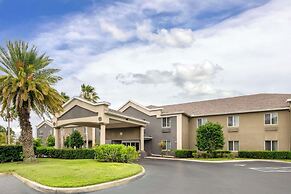 Best Western Edgewater Inn