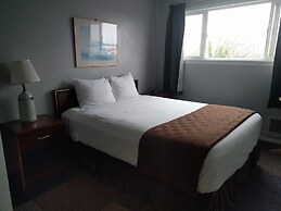 Ocean Shores Inn & Suites