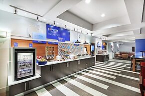 Holiday Inn Express & Suites Shreveport South Park Plaza by IHG