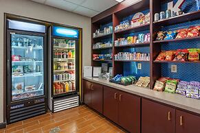 Hampton Inn & Suites Louisville East