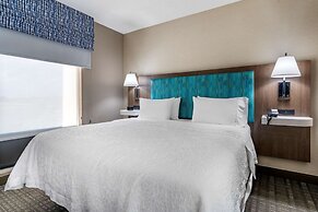 Hampton Inn & Suites Louisville East