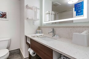 Hampton Inn & Suites Louisville East