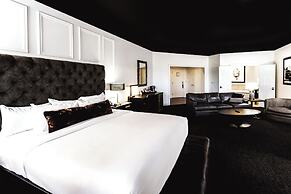 The Delafield Hotel