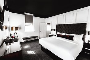The Delafield Hotel
