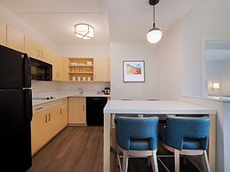 Homewood Suites by Hilton Parsippany-Troy Hills