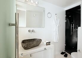 Dana Villas & Infinity Suites