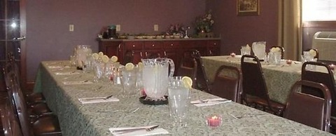 Hearthstone Inn & Suites