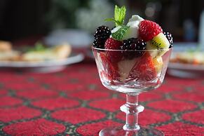 Crystal's View Bed & Breakfast