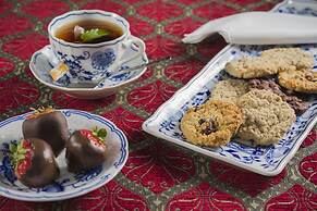 Crystal's View Bed & Breakfast