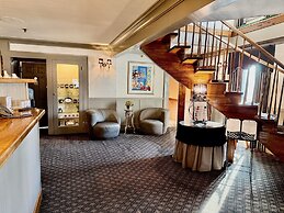 Afton House Inn