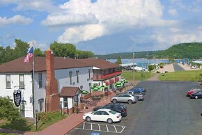 Afton House Inn