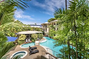 Meridian Port Douglas - Adults only