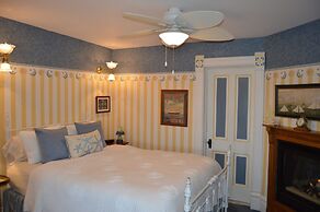 Mont Rest Inn