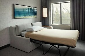 Courtyard by Marriott Hamilton