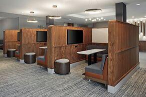 Courtyard by Marriott Hamilton