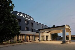 Courtyard by Marriott Hamilton