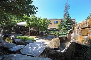 Courtyard by Marriott Hamilton