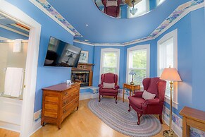 Yelton Manor Bed & Breakfast