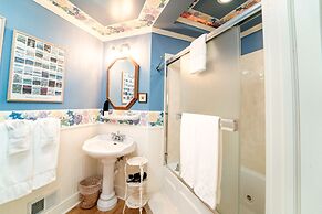 Yelton Manor Bed & Breakfast