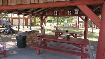 Woodland Motor Lodge