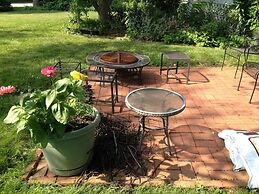 Red Lion Bed & Breakfast