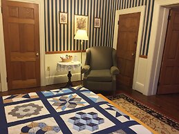 Red Lion Bed & Breakfast