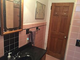 Red Lion Bed & Breakfast