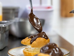 greet Hotel Massieux Lyon Nord