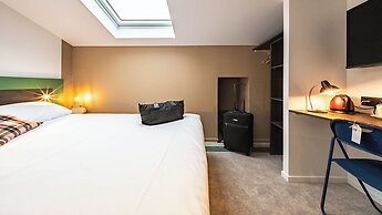 greet Hotel Massieux Lyon Nord