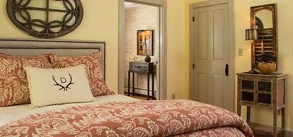 Deer Brook Inn